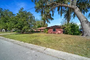 2147 NE 7th St, Ocala, FL 34470 - Photo 5