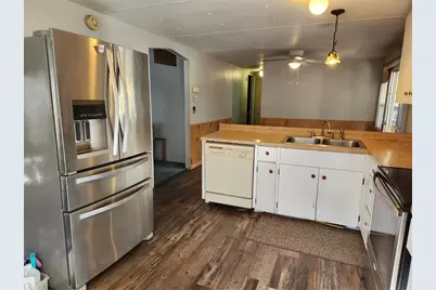 2289 Cr 436A, Lake Panasoffkee, FL 33538 - Photo 15