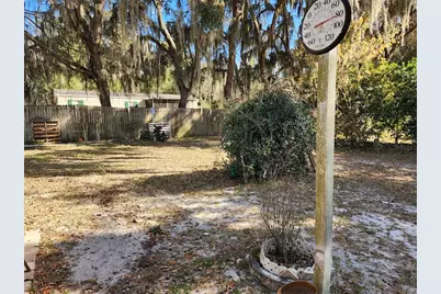 2289 Cr 436A, Lake Panasoffkee, FL 33538 - Photo 9