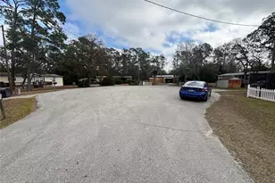 5335 SE 186th Ct, Ocklawaha, FL 32179 - Photo 11