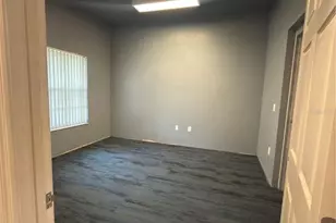 233 NE 58th Ave, Ocala, FL 34470 - Photo 1