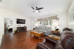 13988 SE 86th Cir, Summerfield, FL 34491 - Photo 9