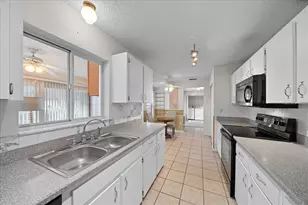 8594 SW 61st Ct, Ocala, FL 34476 - Photo 13