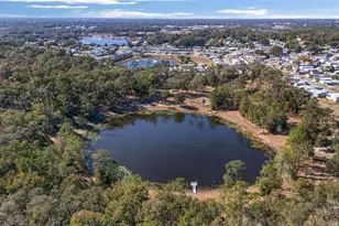 39742 Carolina Ave, Lady Lake, FL 32159 - Photo 47