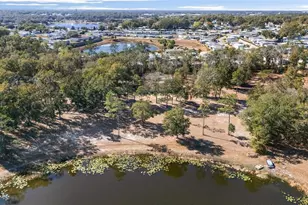 39742 Carolina Ave, Lady Lake, FL 32159 - Photo 49