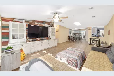 39742 Carolina Avenue, Lady Lake, FL 32159 - Photo 7