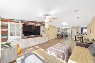 39742 Carolina Ave, Lady Lake, FL 32159 - Photo 7