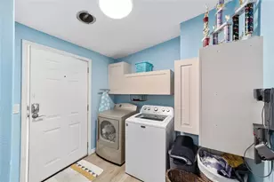 39742 Carolina Ave, Lady Lake, FL 32159 - Photo 29