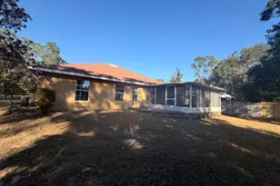 1221 Poe St, Inverness, FL 34450 - Photo 11