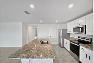 5563 SW 43rd Ct, Ocala, FL 34474 - Photo 17