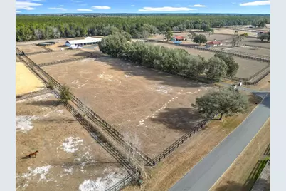 21051 SE 42nd Street, Morriston, FL 32668 - Photo 31