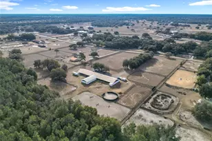 21051 SE 42nd St, Morriston, FL 32668 - Photo 39