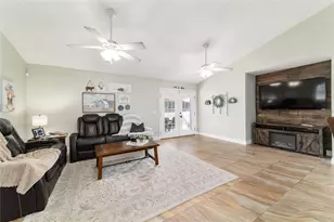 10340 SE 125th St, Belleview, FL 34420 - Photo 15