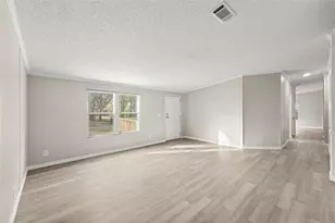 11919 NW 23rd Dr, Gainesville, FL 32609 - Photo 7