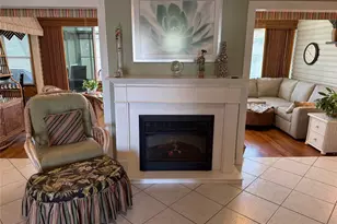 725 Palma Dr, The Villages, FL 32159 - Photo 9