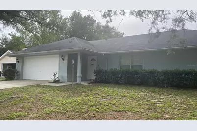 32 Almond Drive, Ocala, FL 34472 - Photo 1