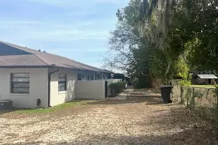 1902 NE 17th Pl, Ocala, FL 34470 - Photo 5