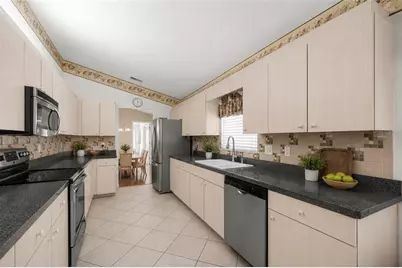 13646 SE 91st Court, Summerfield, FL 34491 - Photo 11