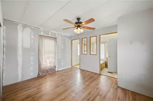 14652 SE 87th Terrace Rd, Summerfield, FL 34491 - Photo 17