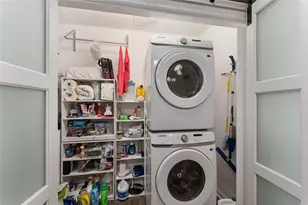 7646 Cheryl Ct, The Villages, FL 34762 - Photo 15