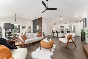 7646 Cheryl Ct, The Villages, FL 34762 - Photo 9