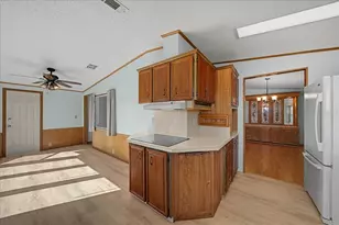 25021 Bellevue, Leesburg, FL 34748 - Photo 45