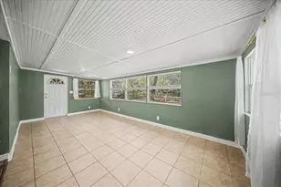 16789 SE 8th Pl, Silver Springs, FL 34488 - Photo 11