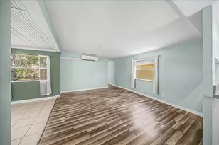 16789 SE 8th Pl, Silver Springs, FL 34488 - Photo 9