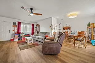 543 Silver Course Ct, Ocala, FL 34472 - Photo 5