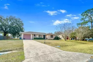 543 Silver Course Ct, Ocala, FL 34472 - Photo 3