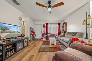 543 Silver Course Ct, Ocala, FL 34472 - Photo 7