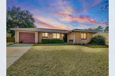 543 Silver Course Court, Ocala, FL 34472 - Photo 1