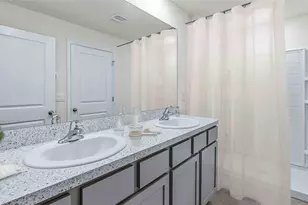 10499 Tucker Rd, Weeki Wachee, FL 34613 - Photo 11