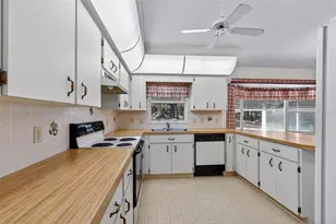 774 S Oak Crest Path, Lecanto, FL 34461 - Photo 11