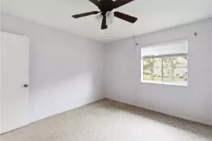 521 Midway Dr, Ocala, FL 34472 - Photo 9