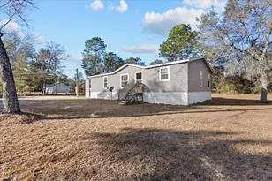 1910 NE 155th Ct, Williston, FL 32696 - Photo 3