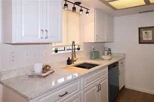 8465 SW 107th Ln, Ocala, FL 34481 - Photo 9