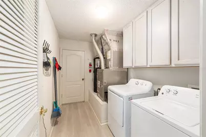 8337 SE 176th Lawson Loop, The Villages, FL 32162 - Photo 21