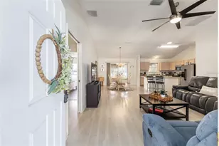 8337 SE 176th Lawson Loop, The Villages, FL 32162 - Photo 7