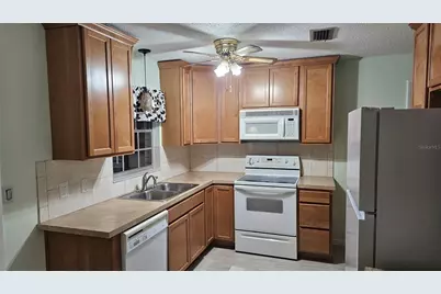662 N Charles Avenue, Inverness, FL 34453 - Photo 5