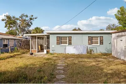 640 59th St S, Saint Petersburg, FL 33707 - Photo 17