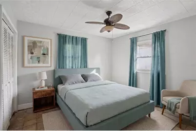640 59th St S, Saint Petersburg, FL 33707 - Photo 23