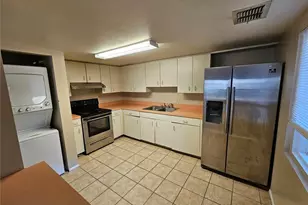 8225 Fairways Cir, Ocala, FL 34472 - Photo 11