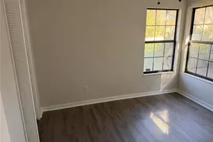 8215 SW 57 Pl, Gainesville, FL 32608 - Photo 9