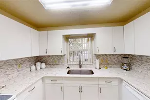 8592 SW 91 St, Ocala, FL 34481 - Photo 7