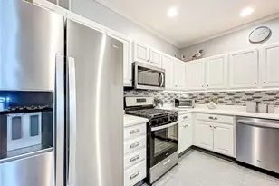 1120 Avenida De Las Casas, The Villages, FL 32159 - Photo 7