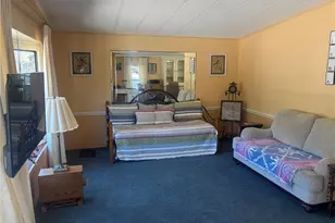 18410 SE 58th St, Ocklawaha, FL 32179 - Photo 9