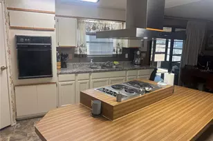 18410 SE 58th St, Ocklawaha, FL 32179 - Photo 13