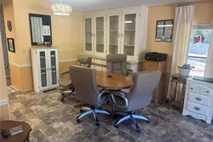 18410 SE 58th St, Ocklawaha, FL 32179 - Photo 11