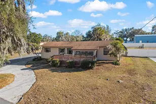 10577 SE 101st Avenue Rd, Belleview, FL 34420 - Photo 3